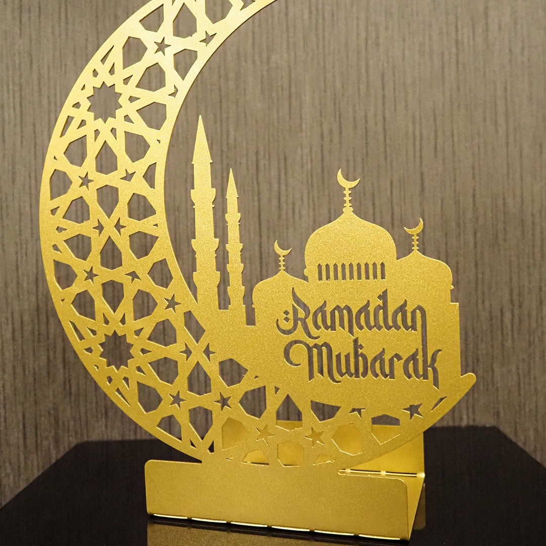 Metal Tabletop Decor with "Ramadan Mubarak" Inscription - WAMH191